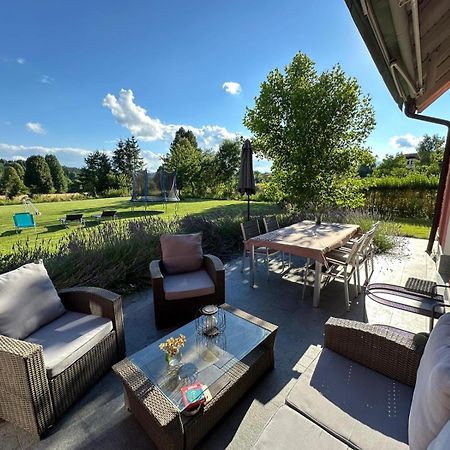 Linden Garden Apartment Постойна Екстер'єр фото